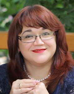 Галина Тютюнник