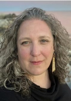 Аманда Пітерс