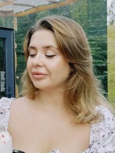 Евеліна Вишневська