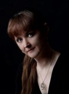 Лаура Форест