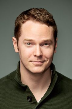 Роберт Джексон Беннетт