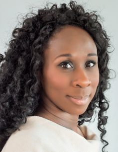 Есі Едуджян