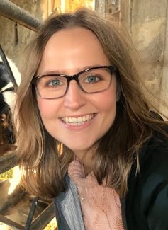 Брайоні Сміт