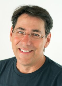 Адам К’юберт