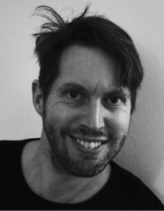 Штефан Прікен